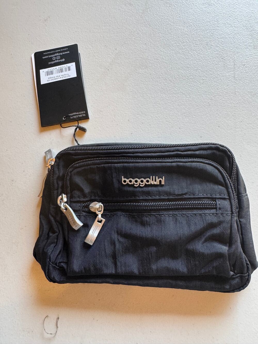Baggallini Triple Zip Bag Black Crossbody Travel Organizer Purse NWT